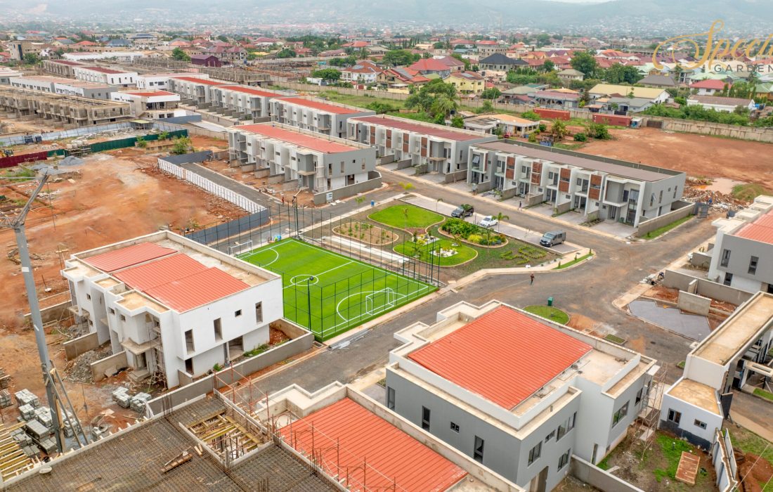 Illustration of Sustainable Luxury Real Estate Development Practices